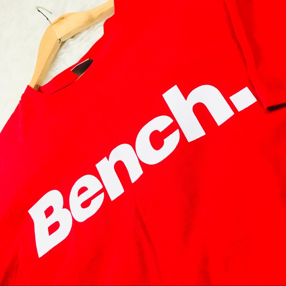 BENCH T-shirt